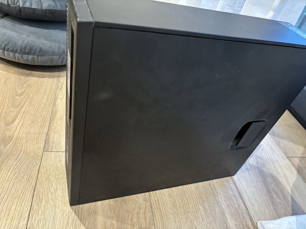 HP EliteDesk 705 G3 SFF 24GB Ram 3x lan, 2x 1TB + 128 W10 NAS HomeLab
