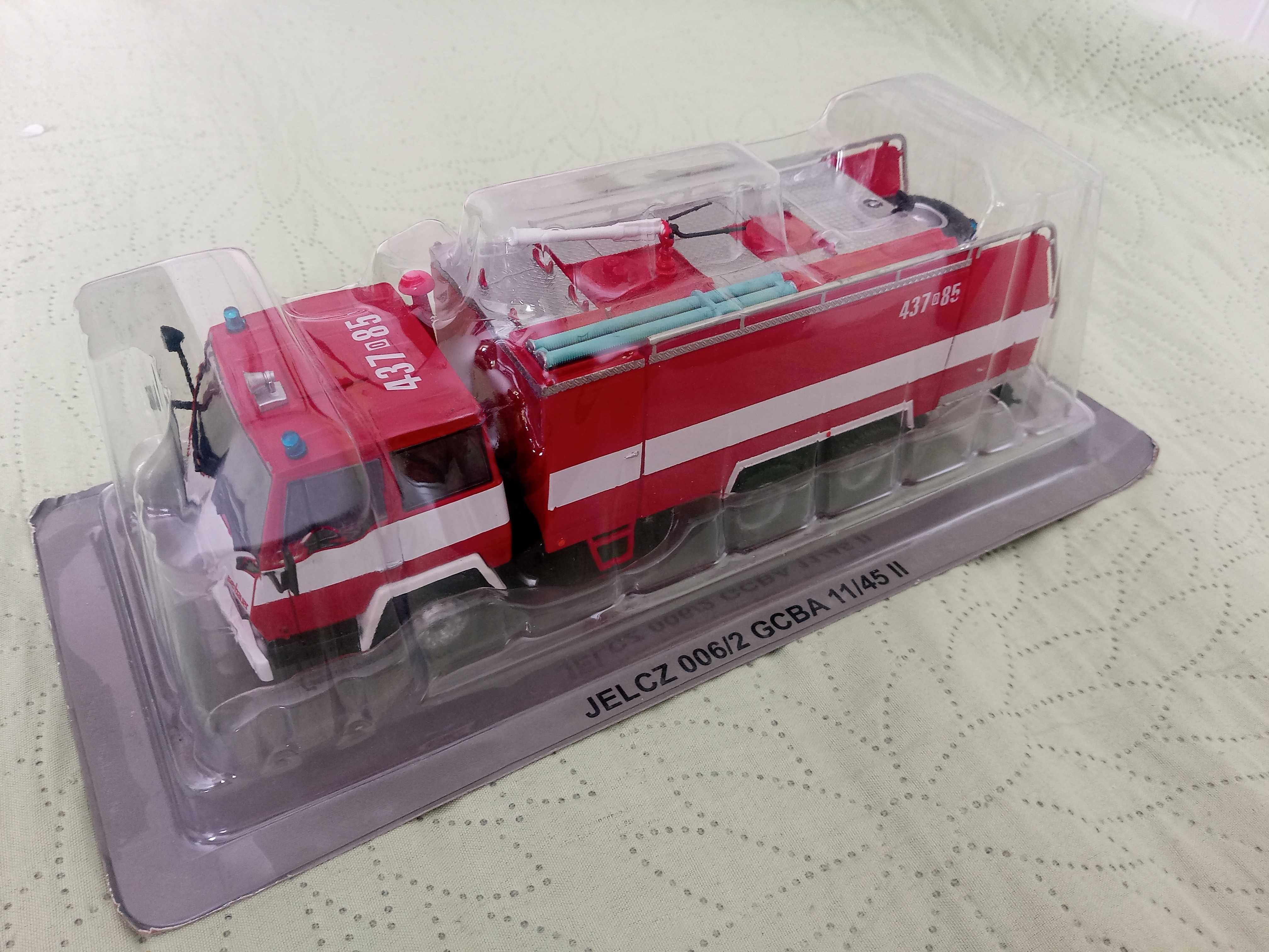 Zestaw 2 model = JELCZ 004 (315) + JELCZ 006 (Steyer) skala 1/43