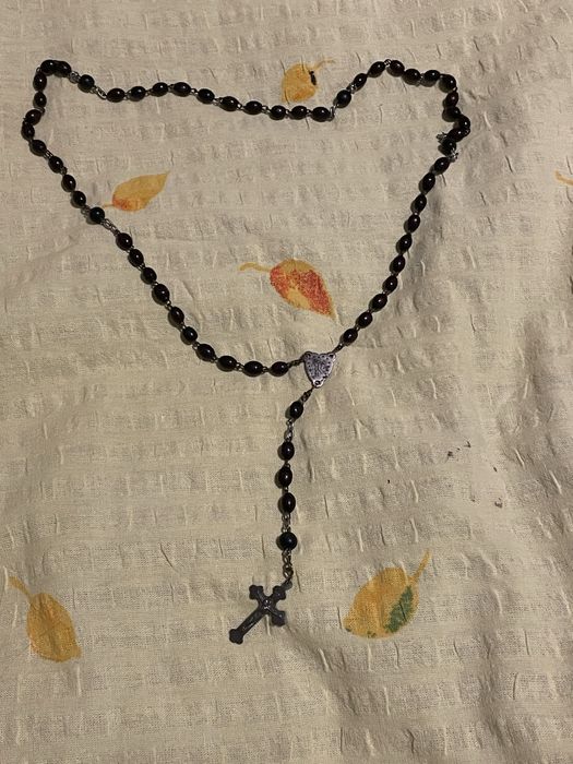 Stary różaniec religijny