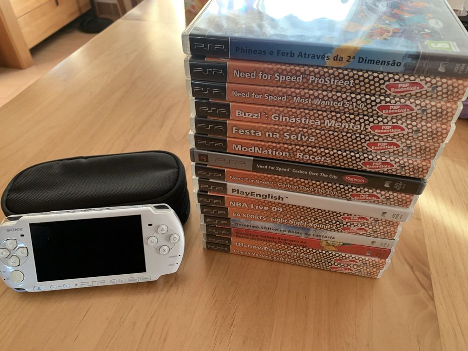 Consola PSP com jogos incluidos
