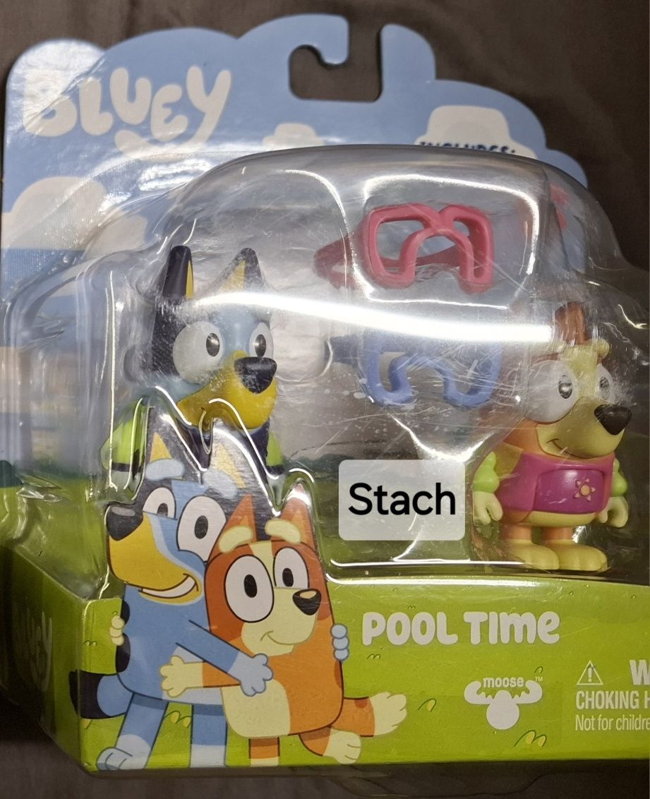 Figurka Bluey z bajki Bluey Bingo na Basen