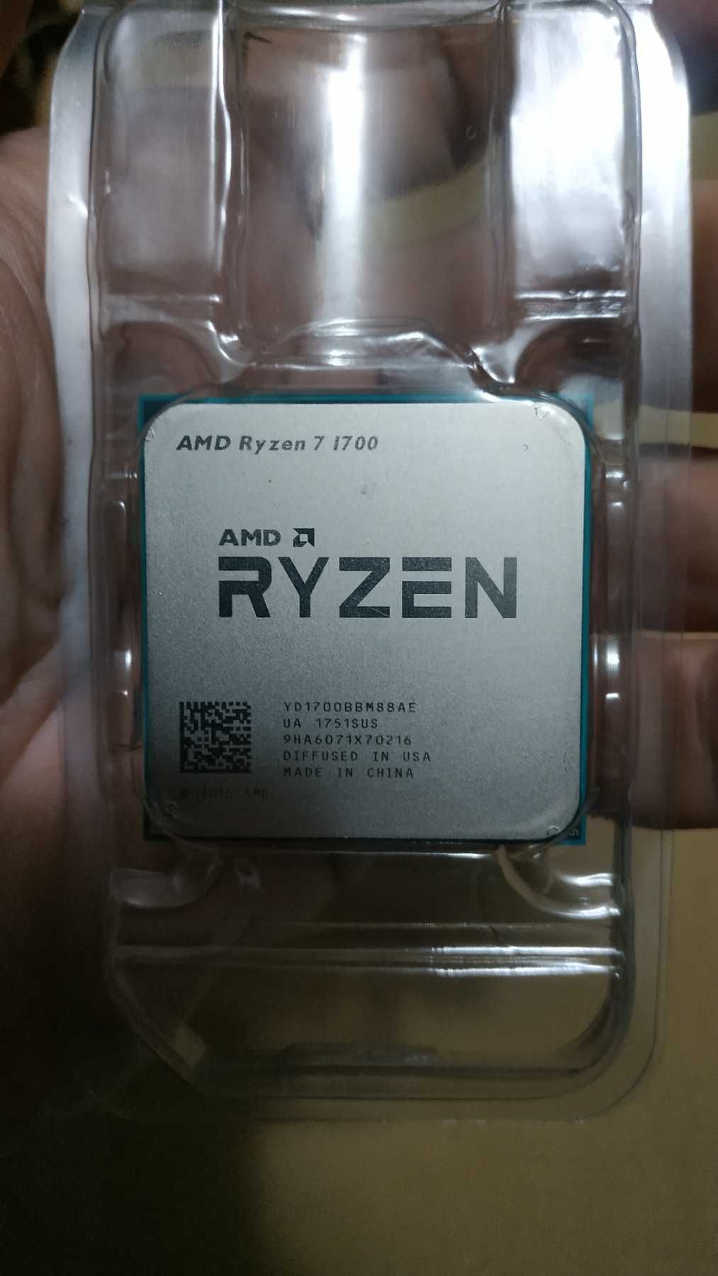 AMD Ryzen 7 1700