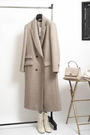 Новое шерстяное бежевое двубортное пальто миди Zara m l