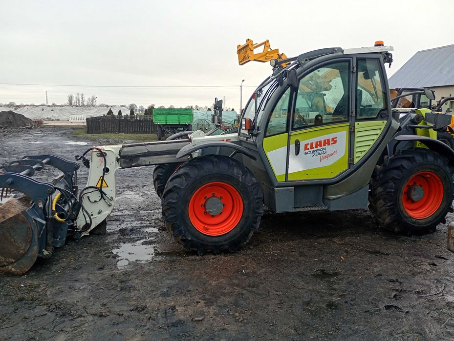 Ładowarka Claas Scorpion 6030 varipover