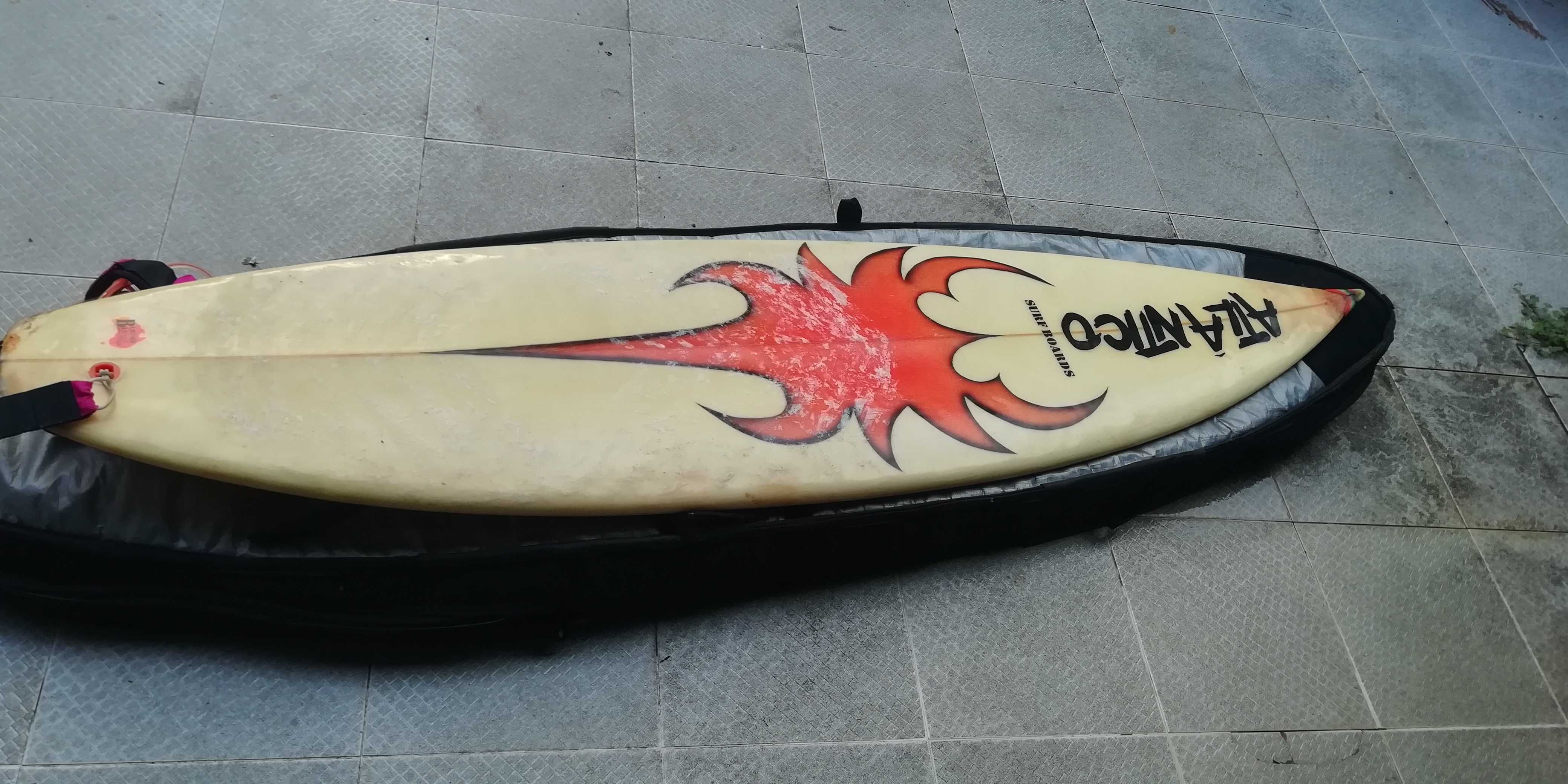 Surf material, pranchas, sacos, fato