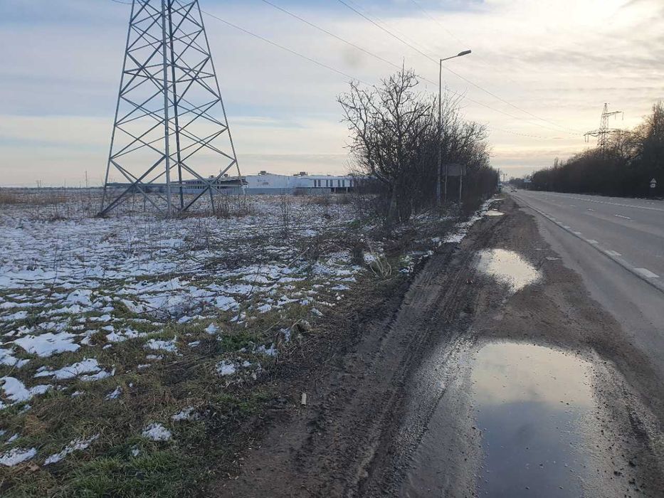 Продаж земельної ділянки комерційного призначення