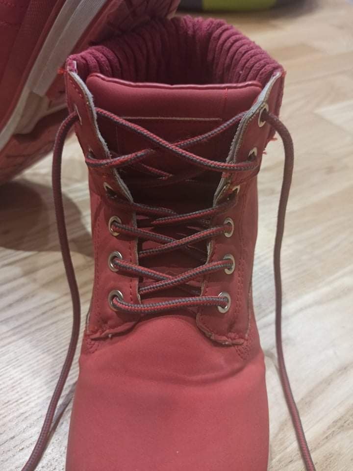 Buty zimowe damskie czerwone 39