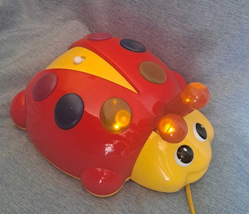 Muzyczna biedronka do ciągnięcia Megcos ze światłem i dźwiękiem