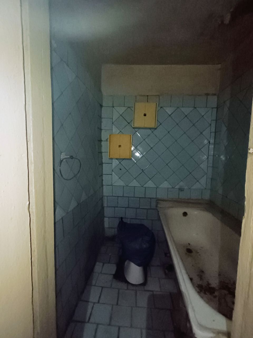 Продам частину будинку Центр