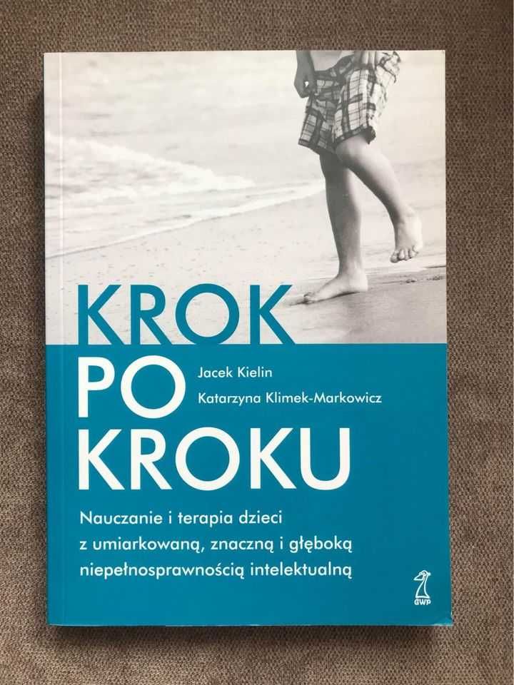 Książka "Krok po kroku"