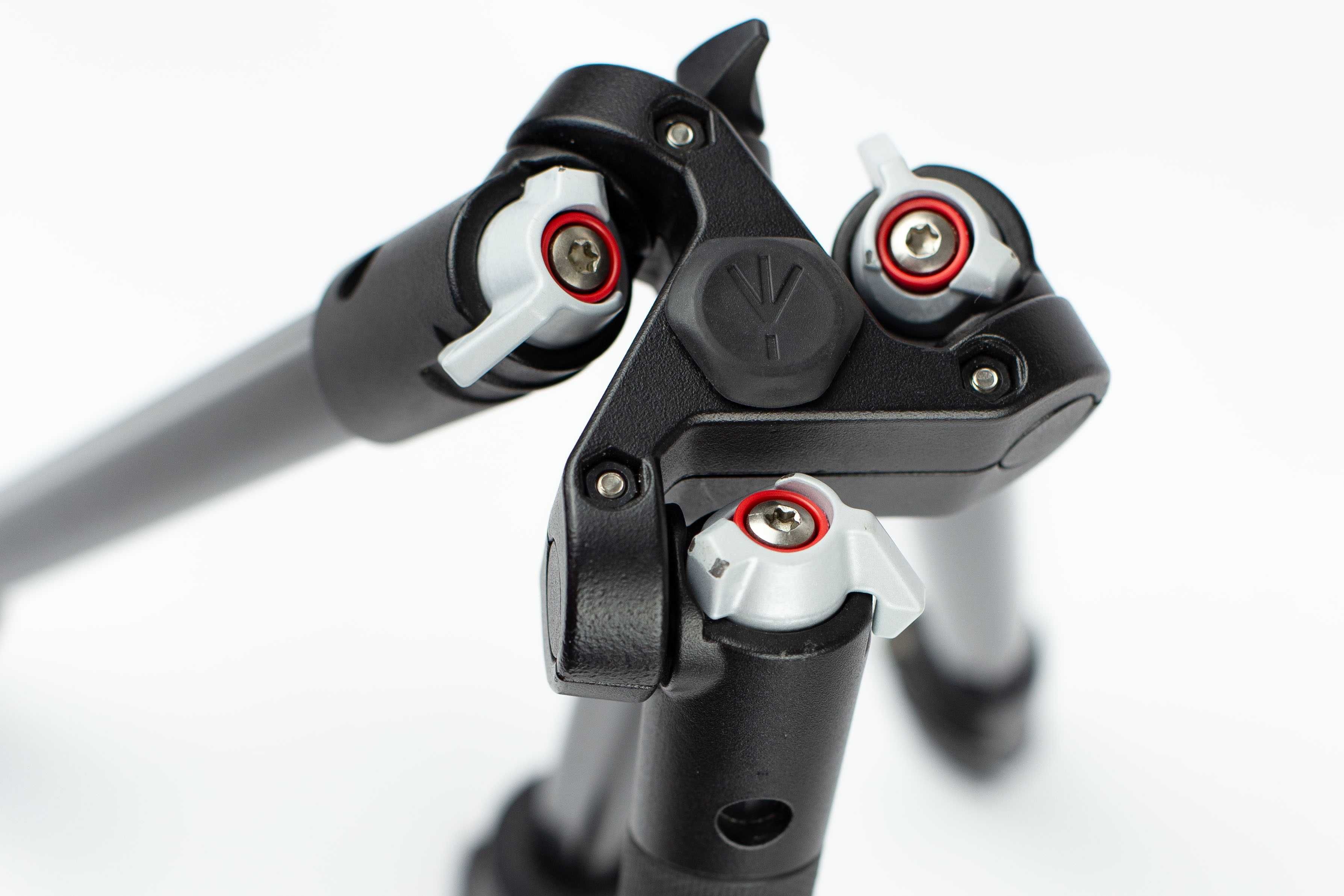 Manfrotto BeFree MKBFRA4‑BH + pokrowiec  statyw aluminium bardzo dobry
