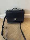 Torebka Tommy Hilfiger granatowa mala
