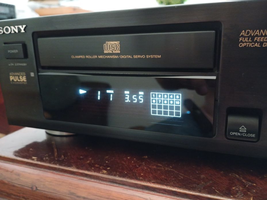 Leitor de CD Sony CDP-761