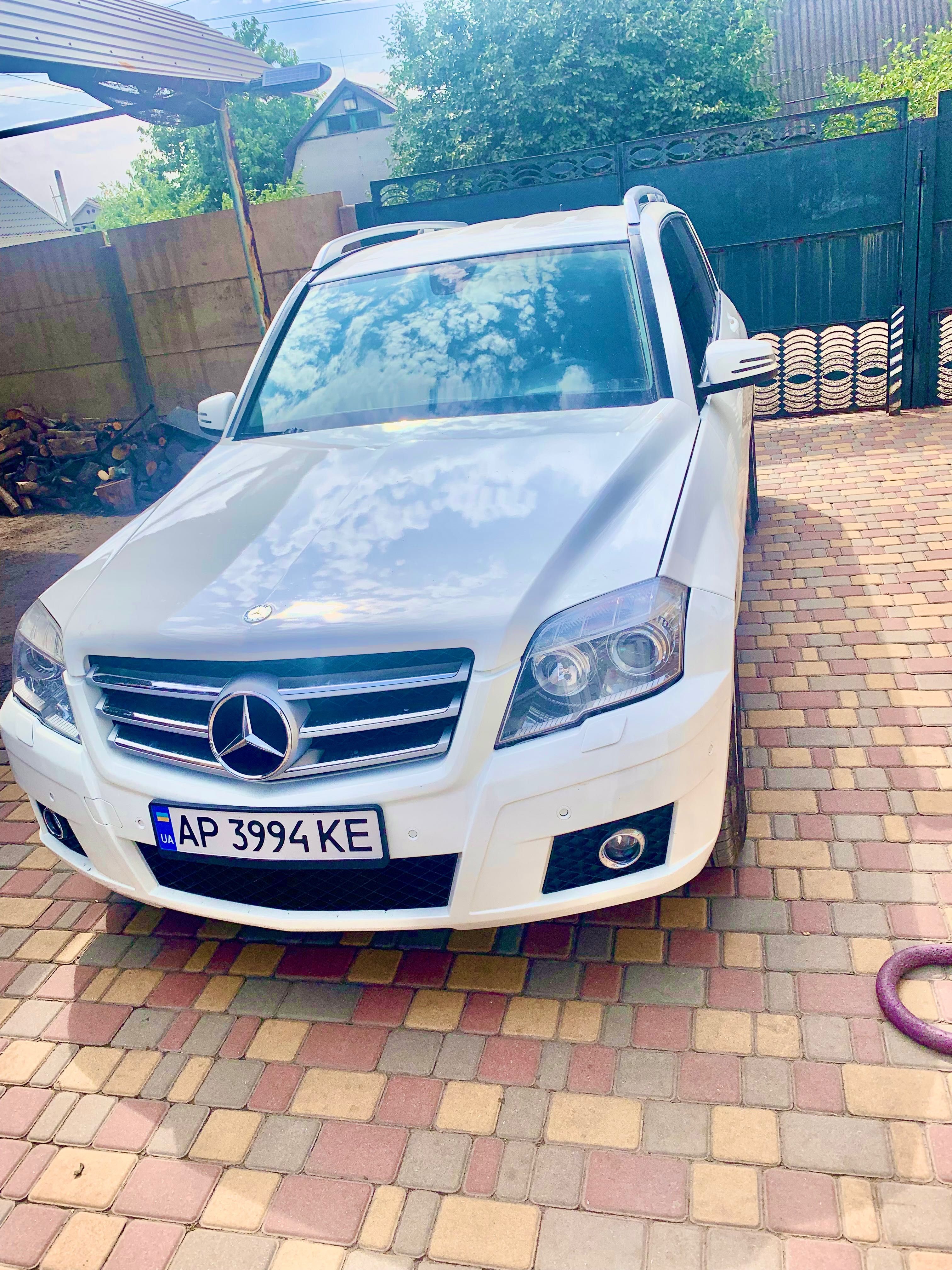 Продам Мерседес GLK220 chi