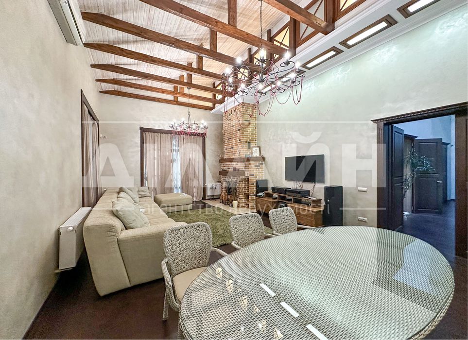 VIP Загородный дом на В.Лугу 4 спальни , 4 с/у.