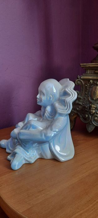 Ceramiczna figurka Clown iryzujaca