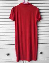 Reserved sukienka z półgolfem dopasowana czerwona tuba r 146
