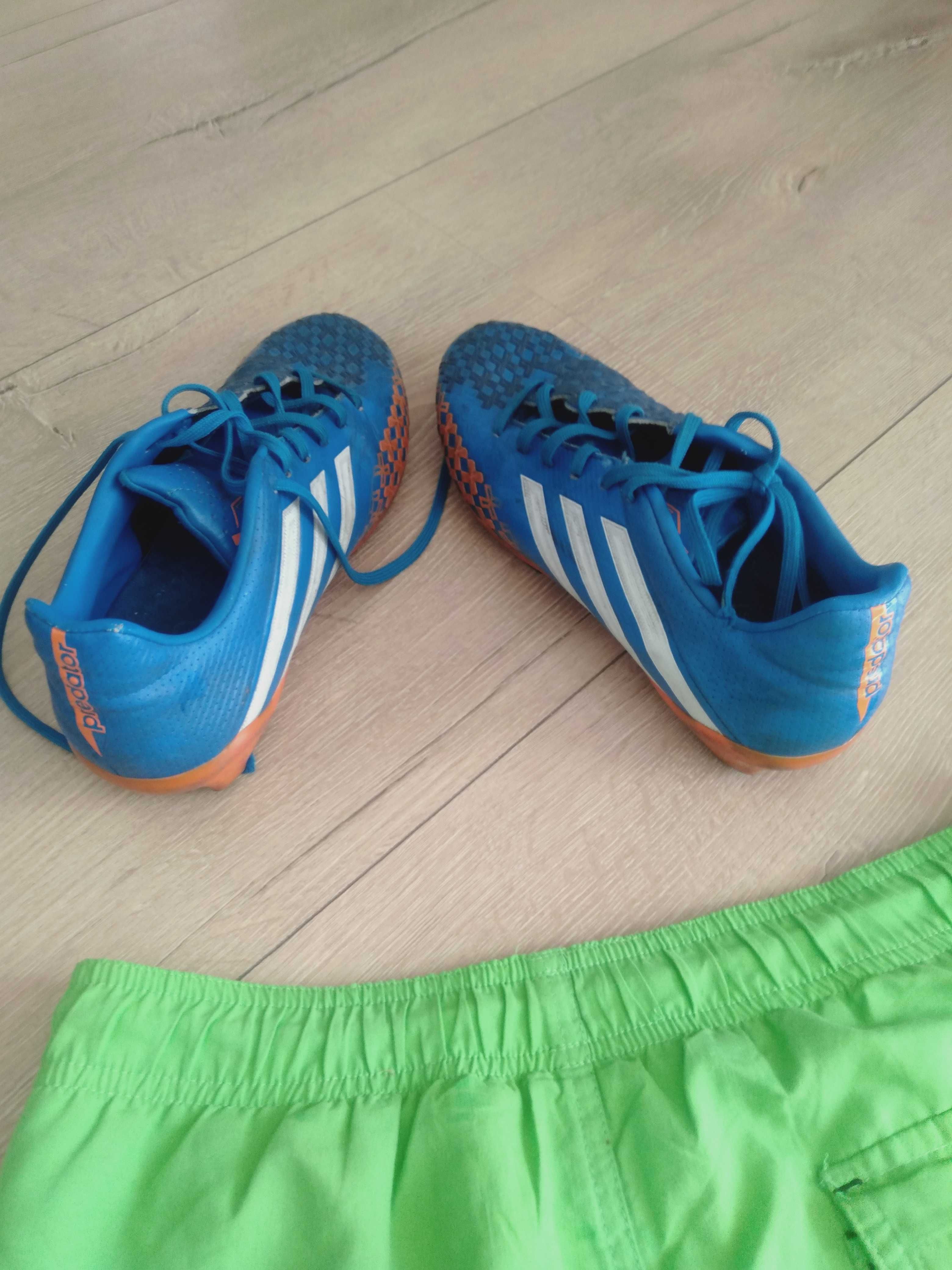 Korki Adidas Predator rozmiar 40 i spodenki Gio Goi 11/12. Zestaw