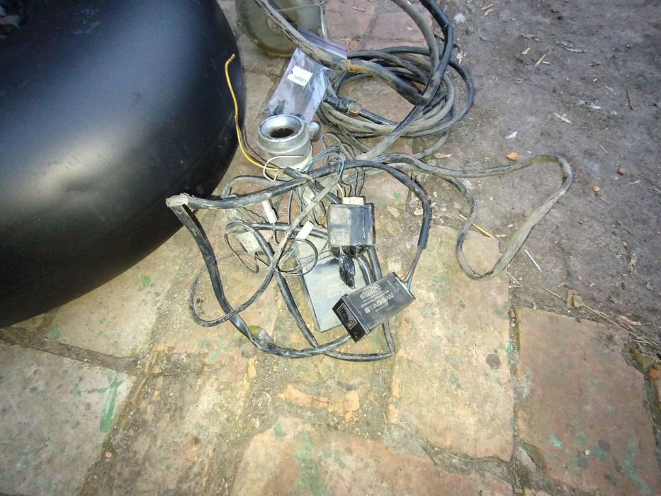 Продам ГБО 2 комплект