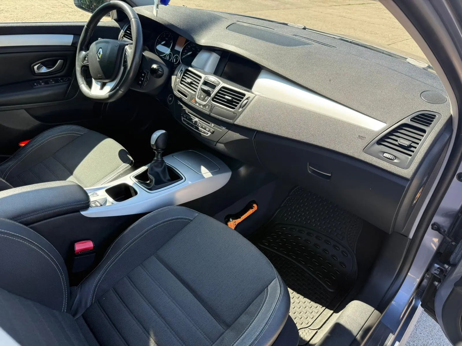 Renault Laguna Renault Laguna 3 kombi 2.0 dCi doinwestowana stan bdb