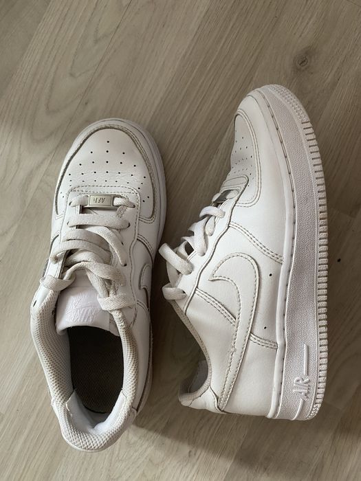 Кросівки унісекс 35.5р21.5см Nike Air Force1 шкіра originaj Найк Форс