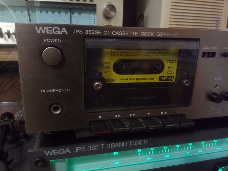 Sony / Wega JPS 352 C1