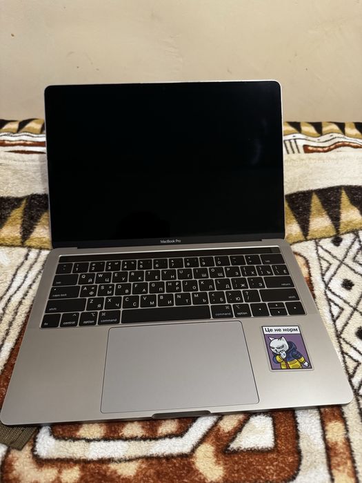 Macbook pro 13 (2017) touch bar 512 gb i5