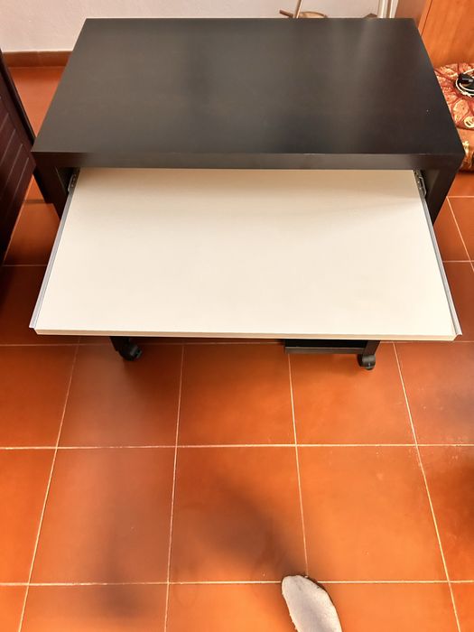 Secretária / Mesa