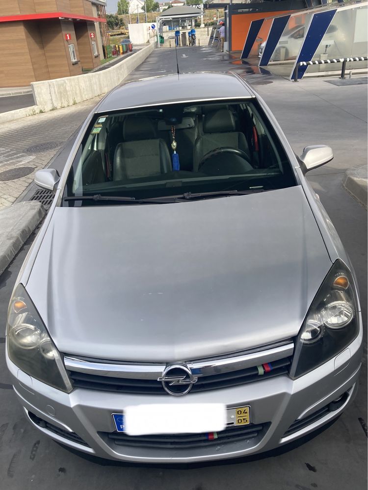 Opel Astra H 5 lugares