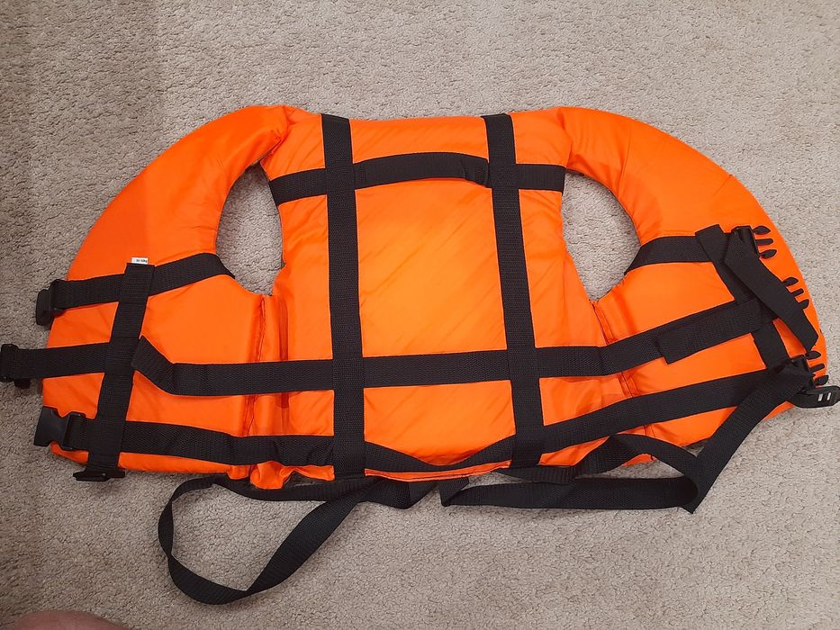 Жилет спасательный 30-50кг