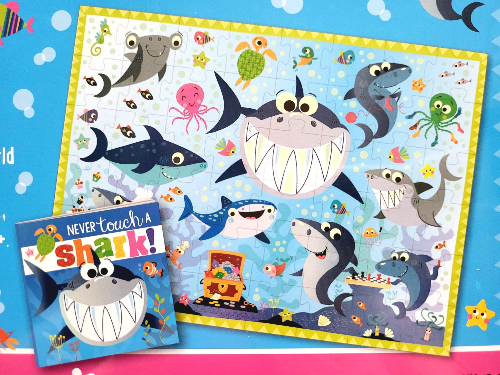 Never Touch a Shark! book and jigsaw set książka sensoryczne puzzle 48