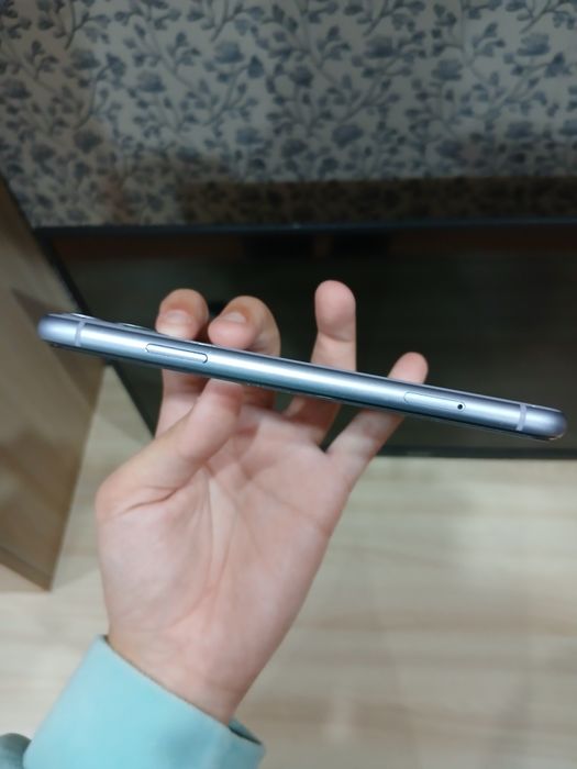 Айфон 11 128 IPhone 11/128