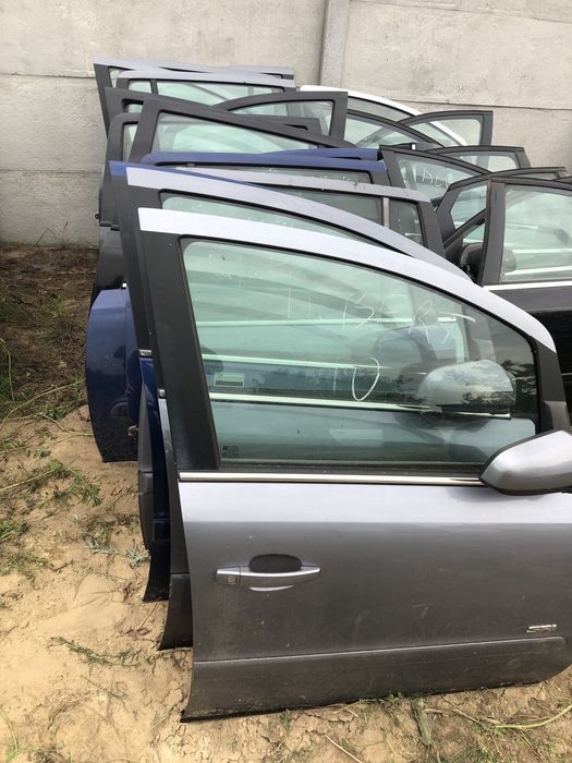 Drzwi Opel Zafira B