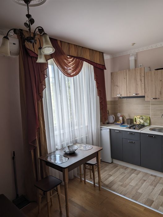 Оренда квартири,кімнат,номерів центр Східниця. (Довготривала)