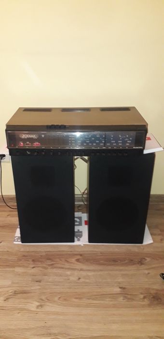 Amplituner UNITRA ZODIAK DSS 402 przestrojony + kolumny stan idealny