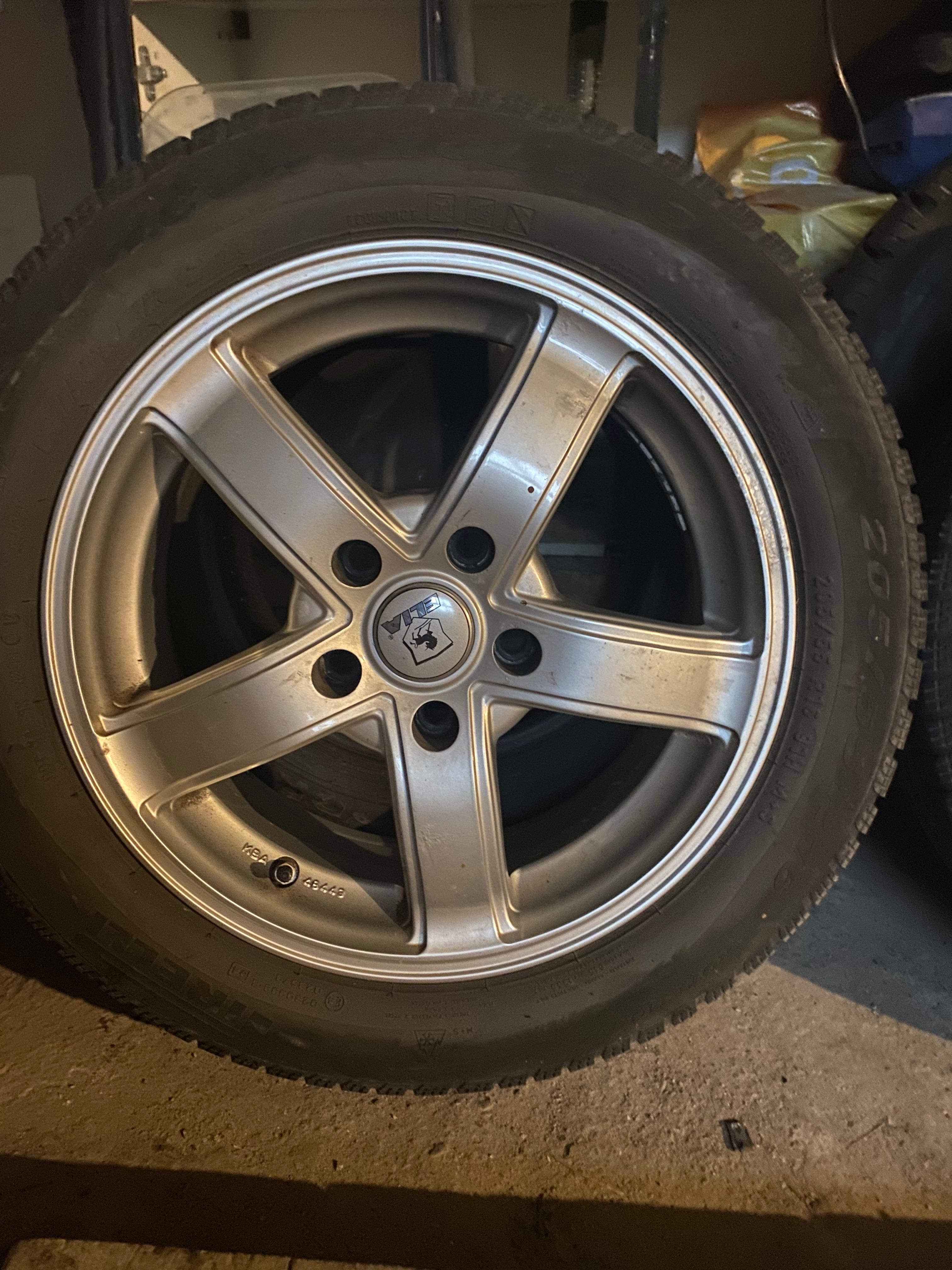Диски Renault Megan 3 205/55R16 114,3x5