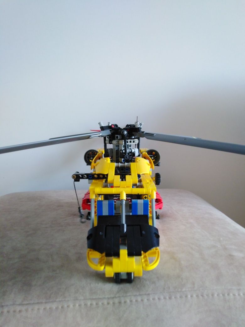 Lego 9396 (helikopter)