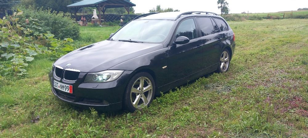 Sprzedam BMW3 2,0 zadbana tylko 167 tys km bogate wyposażenie