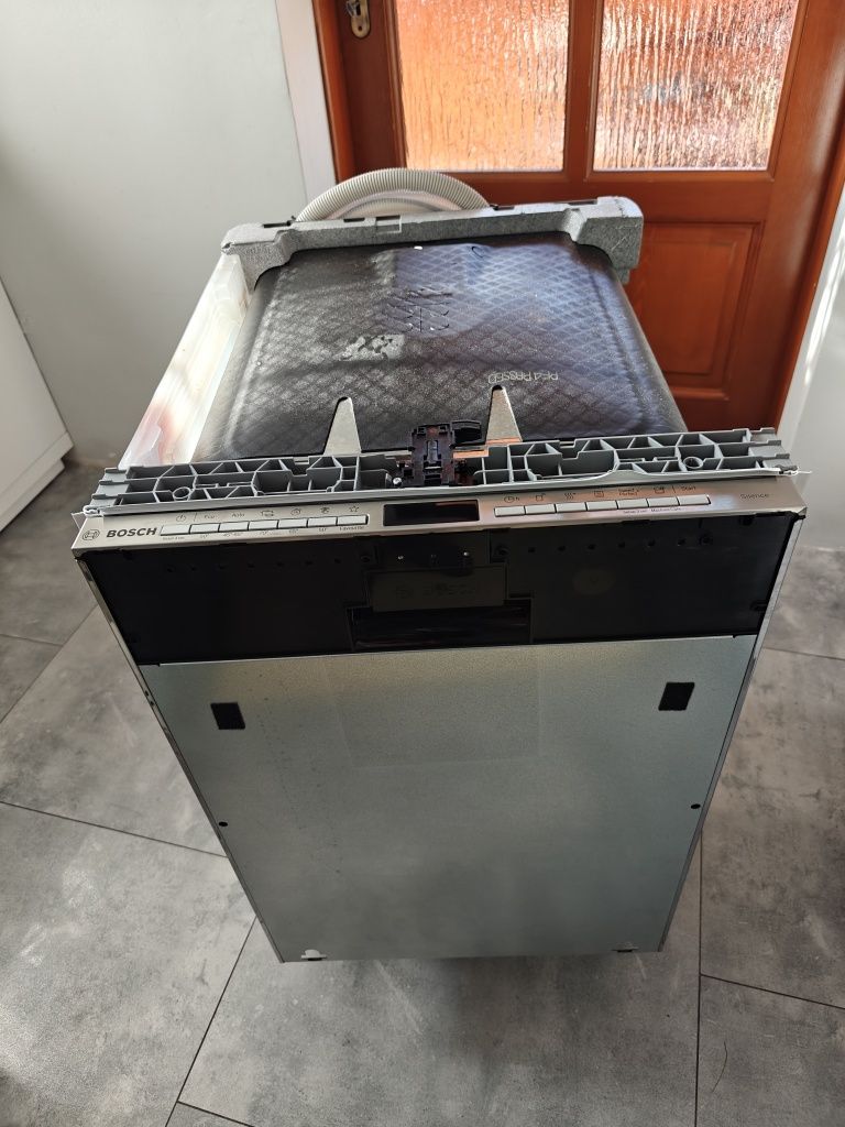 Zmywarka Bosch 45  model z wifi