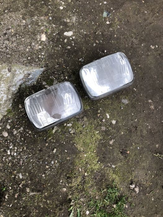 Reflektor świateł długich i krótkich