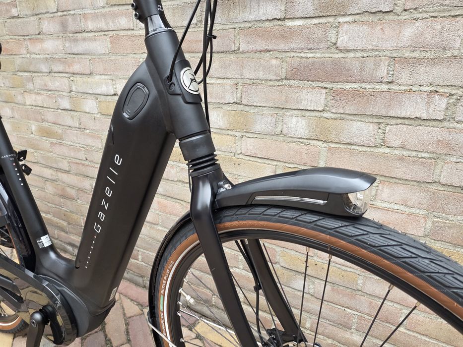 Rower Elektryczny Gazelle Grenoble C8 Smart Bosch 49,53,61