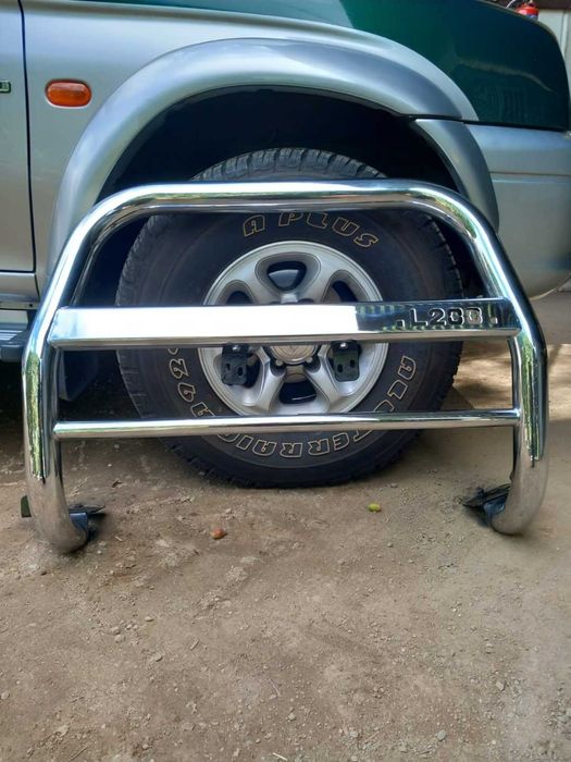 Grade/Grelha Frontal Strakar L200 Cromado Original (como novo)