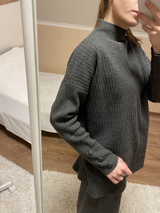 Осінній костюм трикотажний сірий, з сфертом, на резинці,