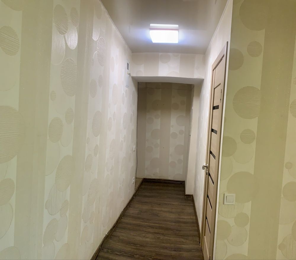 Продам 2 кім квартиру пр. Богдана Хмельницького