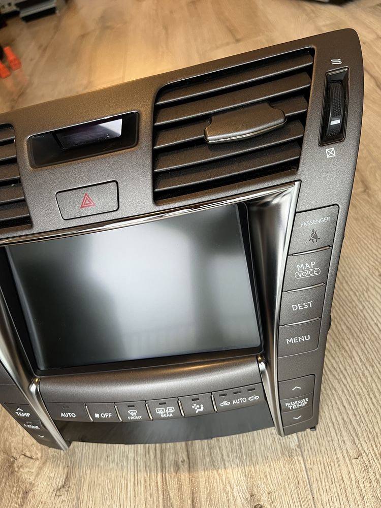 Рамка монитора экрана навигации Lexus LS600 LS460