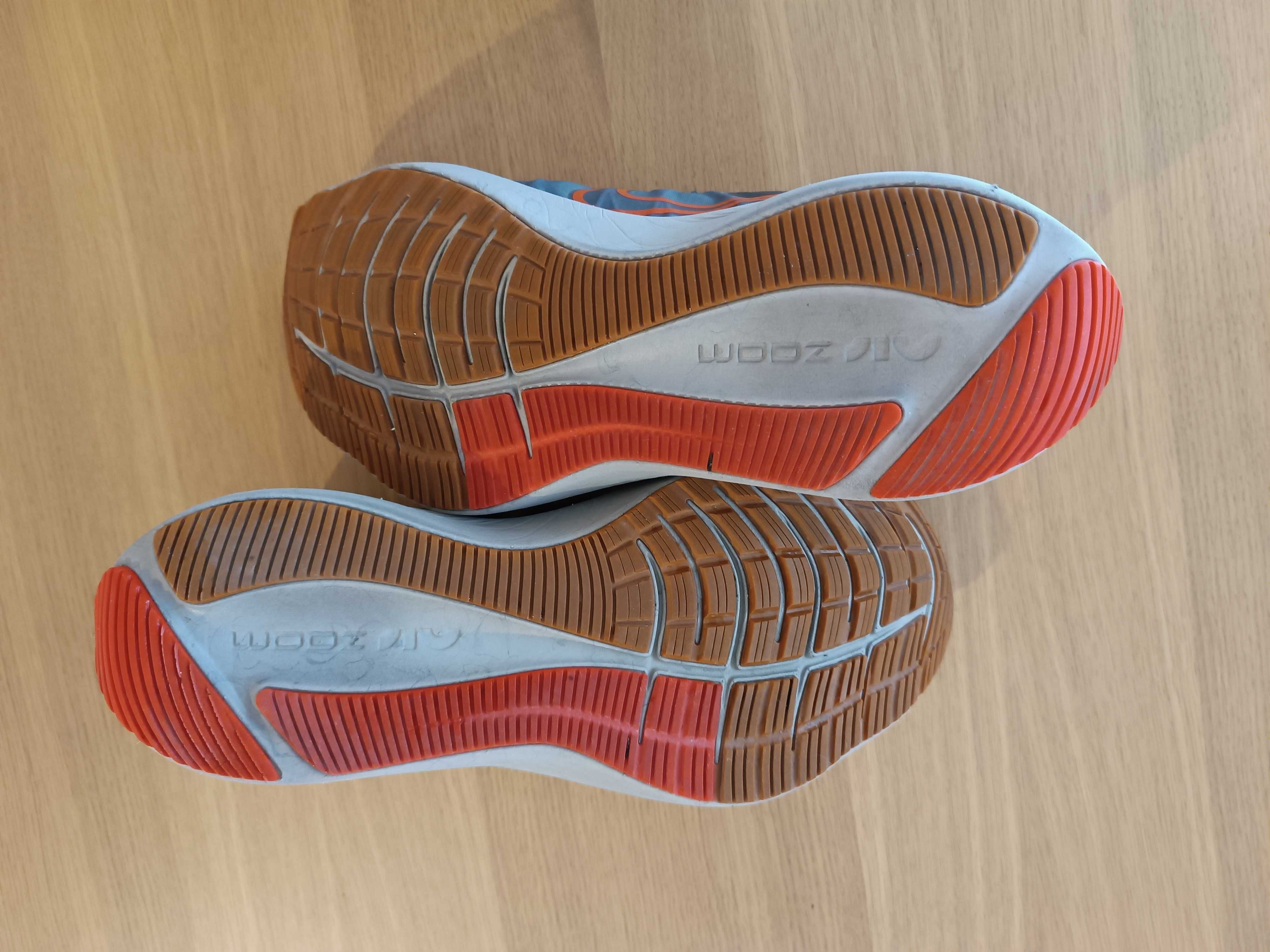 Nike Zoom Winflo 8 tamanho 42,5 para corrida