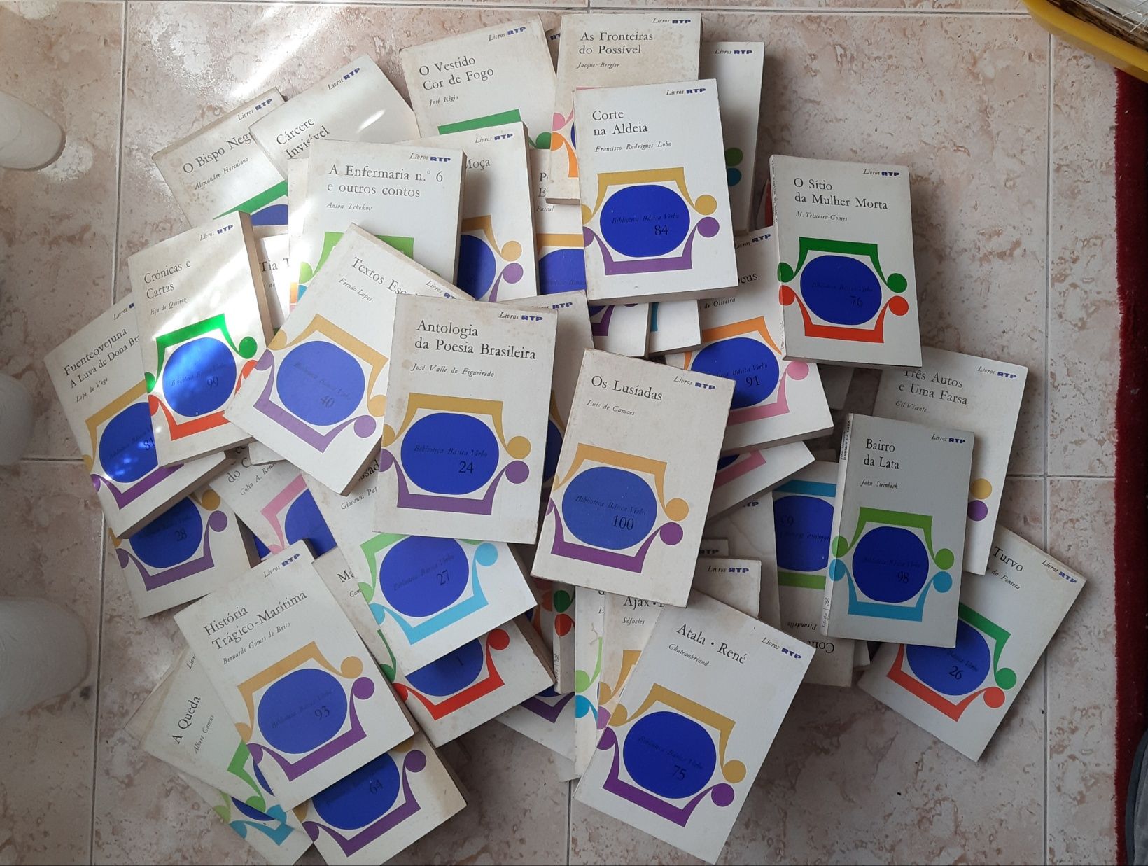 Livros da coleção RTP