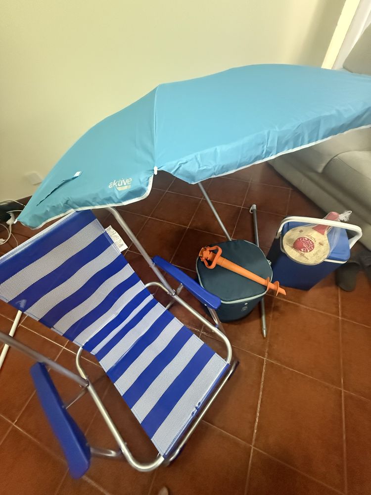 Vendo esses artigos em boas condições de uso!