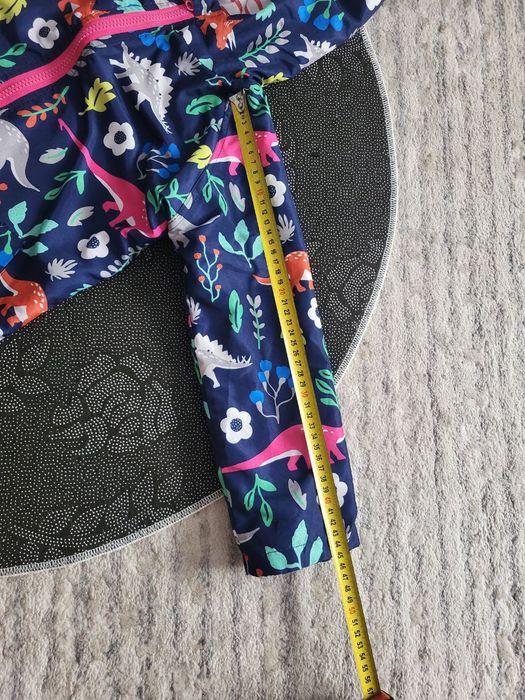 вітрозахисний костюм з динозаврами, 4-5.