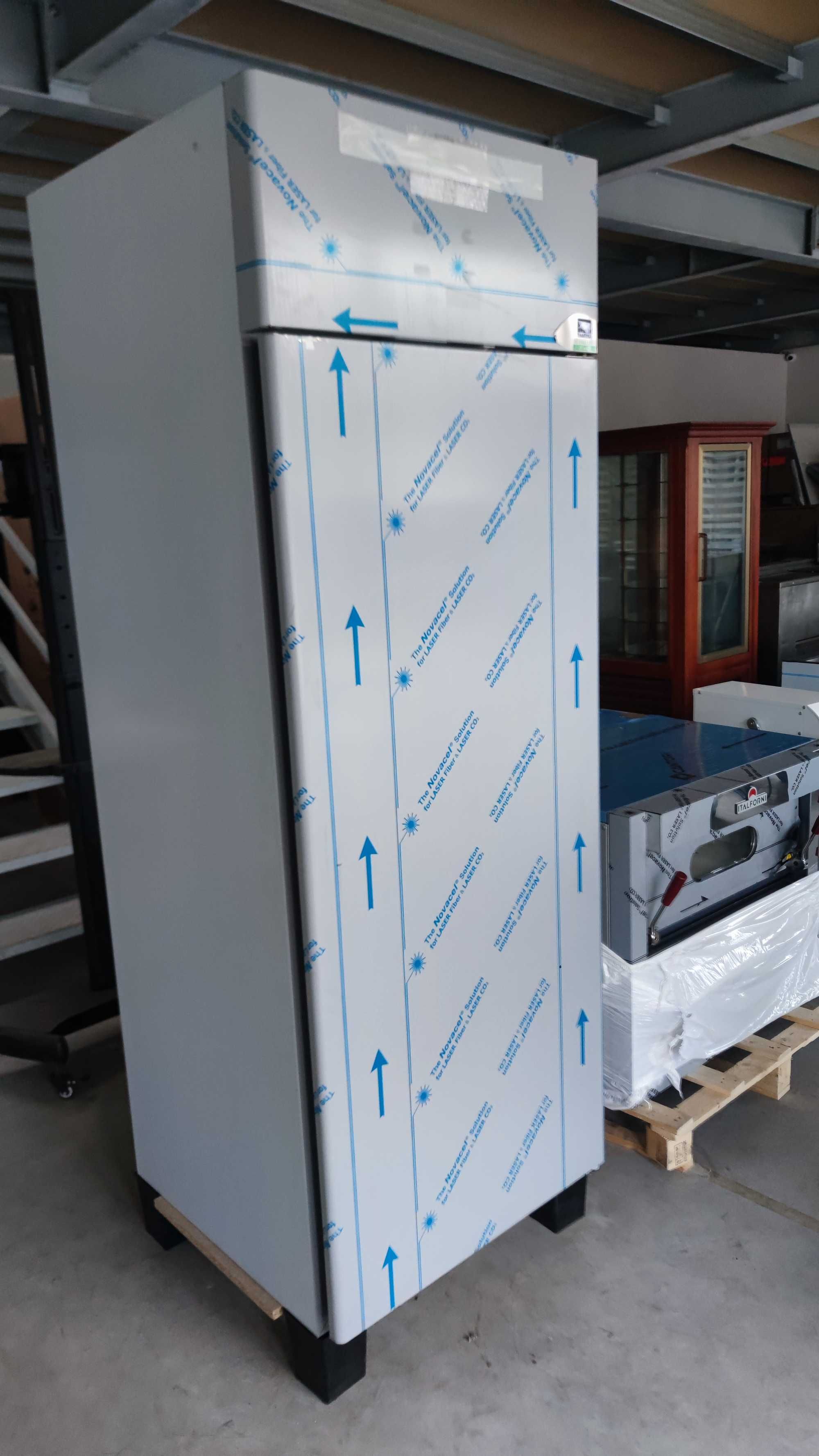 Frigorifico industrial em inox NOVO (com garantia)